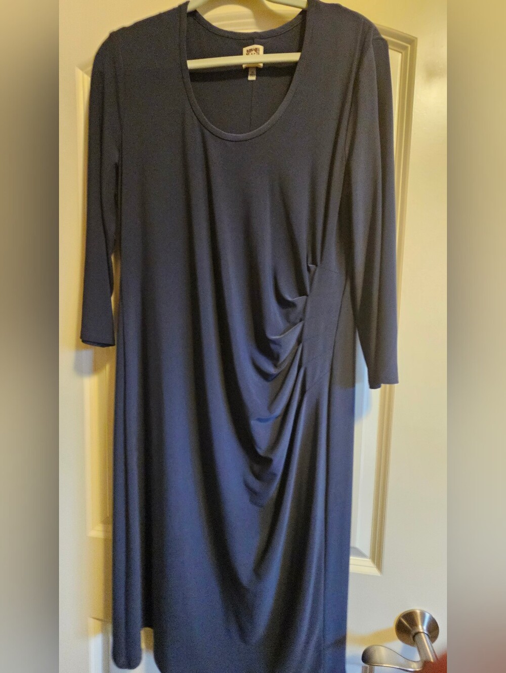 Anne Klein Women’s Navy Long-Sleeve Ruched-Side Dress